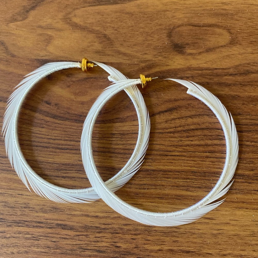 Oscar De La Renta Feather Hoop Earrings